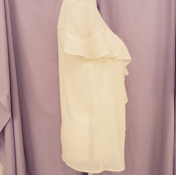 Express Ruffle Top NWT - Picture 2 of 4